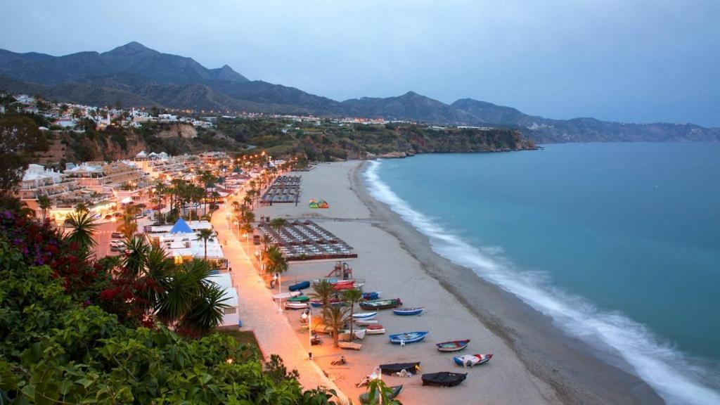 Apartamento La Casa Del Abuelo Nerja Exteriér fotografie